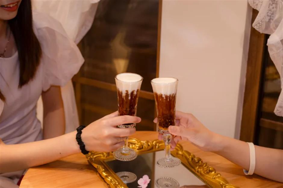 在上海竟然可以喝到這樣的花式咖啡！