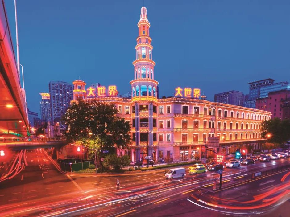 新体验!去老房子里看演出