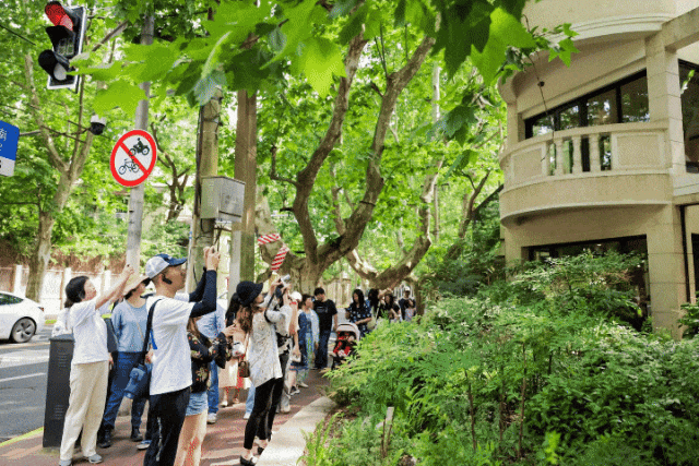 端午佳节,衡复街区的水塔舞台传来一串音符~