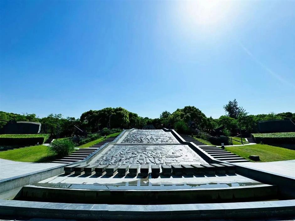 跟着明信片打卡,收集同框夏日美景