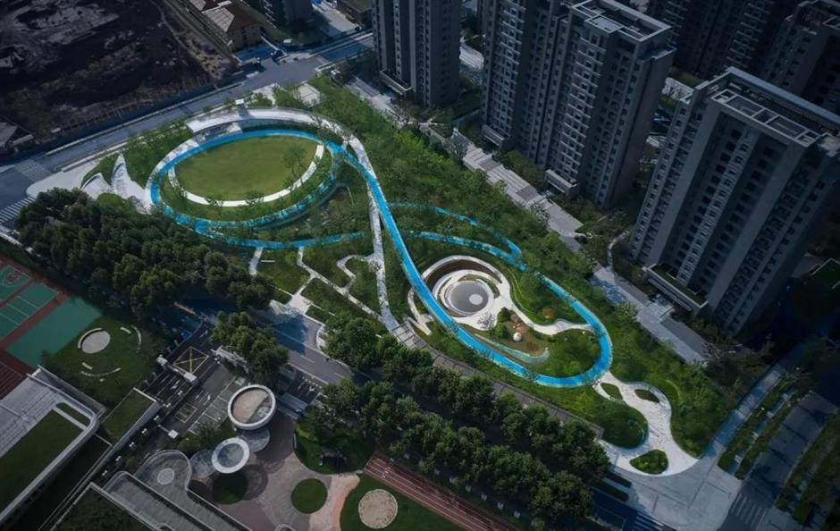 就在上海,莫比乌斯环突然爆红