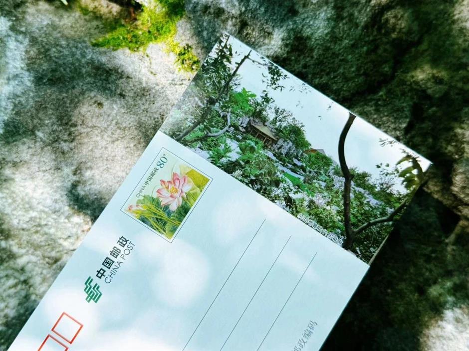 跟着明信片打卡,收集同框夏日美景