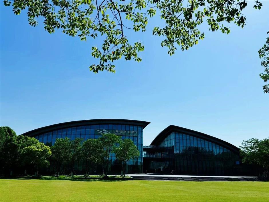 跟着明信片打卡,收集同框夏日美景