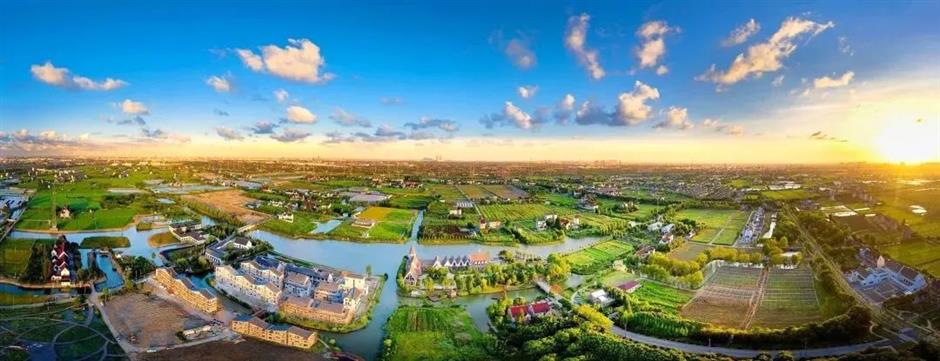 一眼清涼!「夏」一站,躍入郊野古鎮