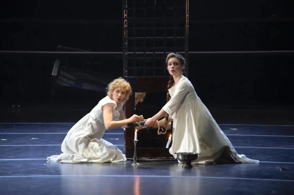 豆瓣高分神剧!时隔五年华丽归来→