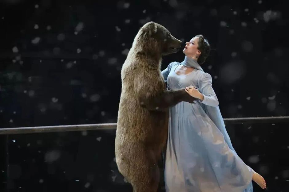 豆瓣高分神剧!时隔五年华丽归来→