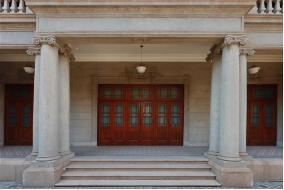 高架旁的「文聯老樓」,入選「中國20世紀建築遺產」。