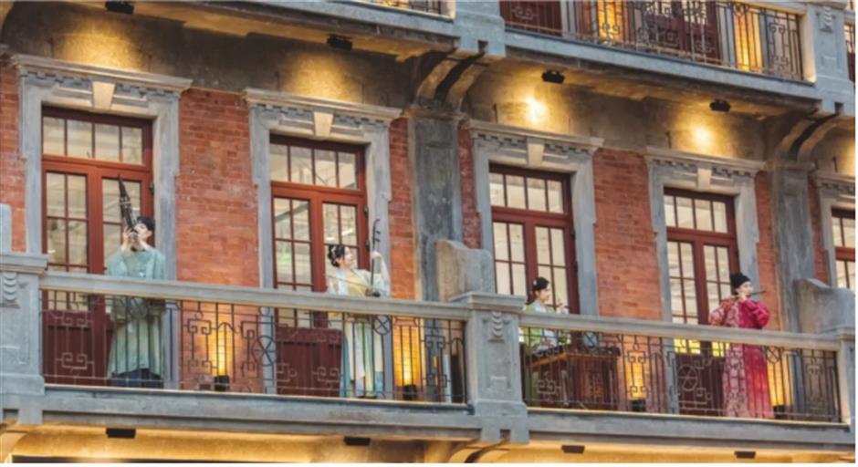 以潮流美学妆点历史建筑,