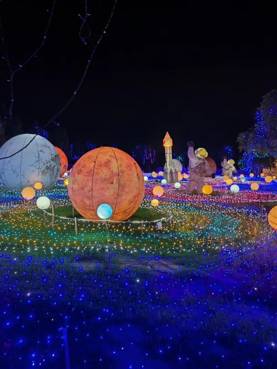 閃耀夏夜的夢幻光影秀,都在這裡→