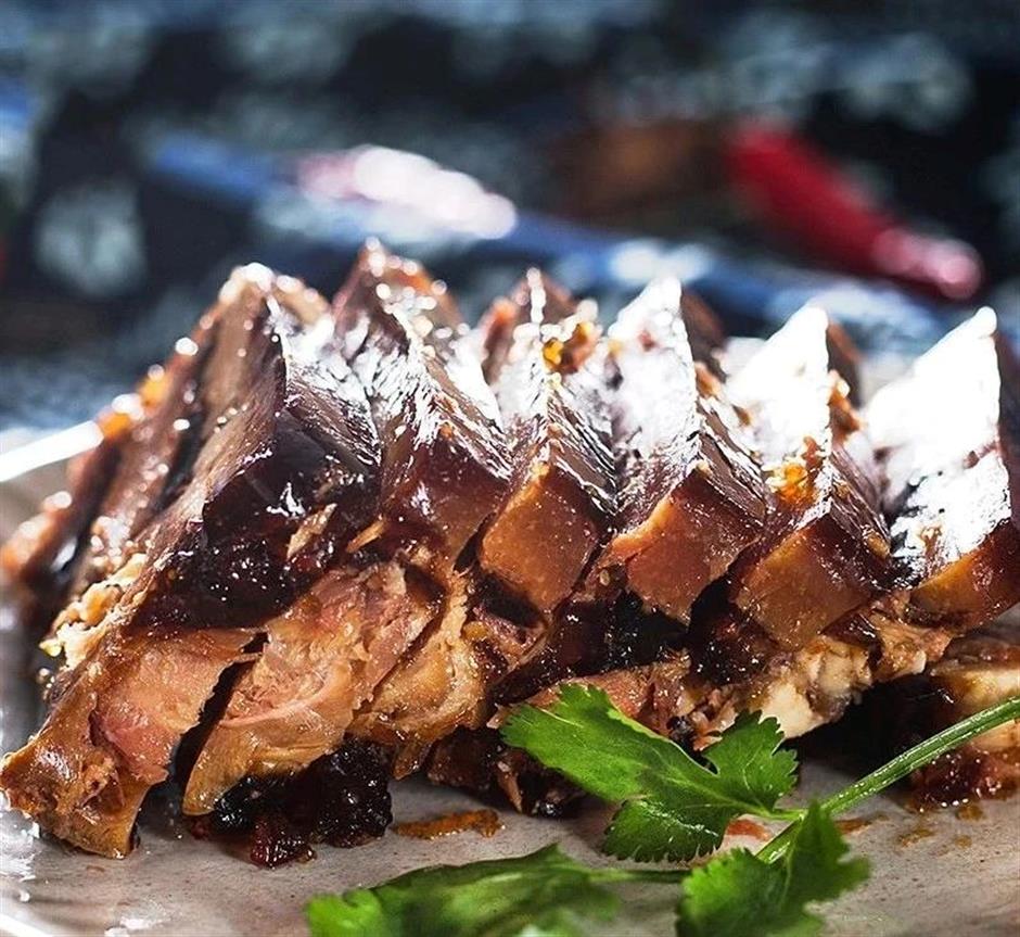 上海之旅:探索人文景观与风土人情,寻觅独特上海礼物|遇见上海礼物