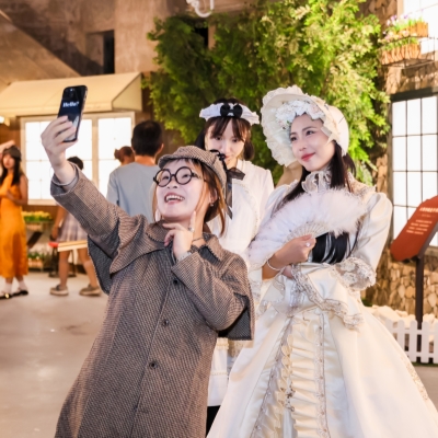 Become a detective at Sherlock Holmes Experience Space