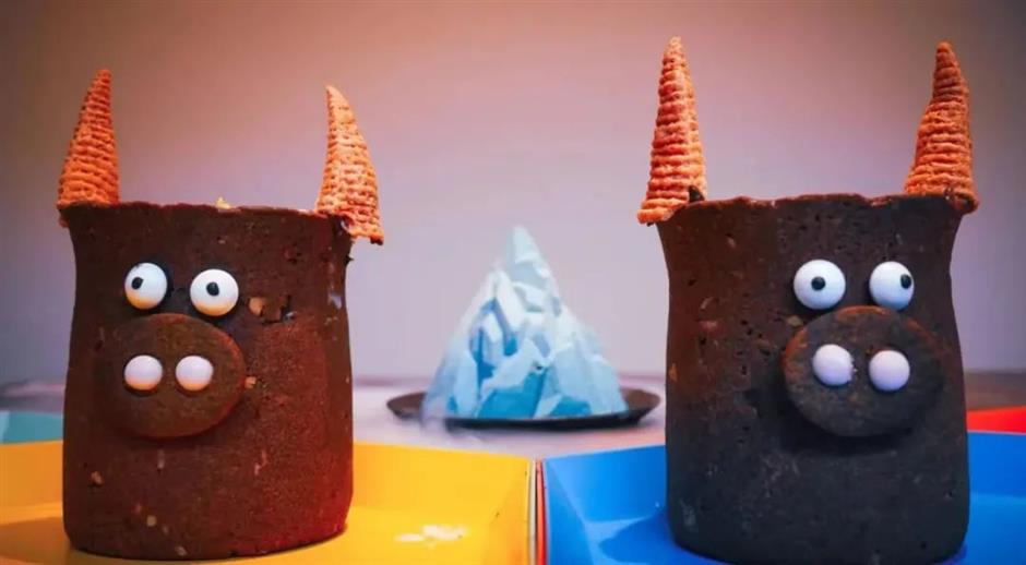 老外驚了!上海這條100多米的小馬路上,竟有18家咖啡店。