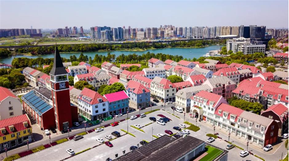 暑假的尾声!去北上海体验休闲时尚游→