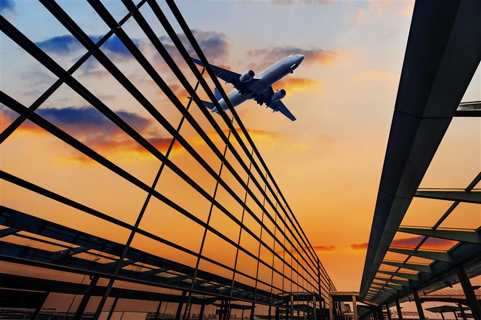 [Feel Shanghai] <i>Your Ultimate FAQs and City Guide</i>