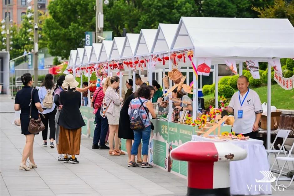 首个入境中国沿海邮轮旅游项目——维京游轮