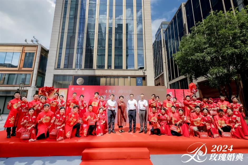 致愛地標亮相，玫瑰婚典開啟上海的浪漫！