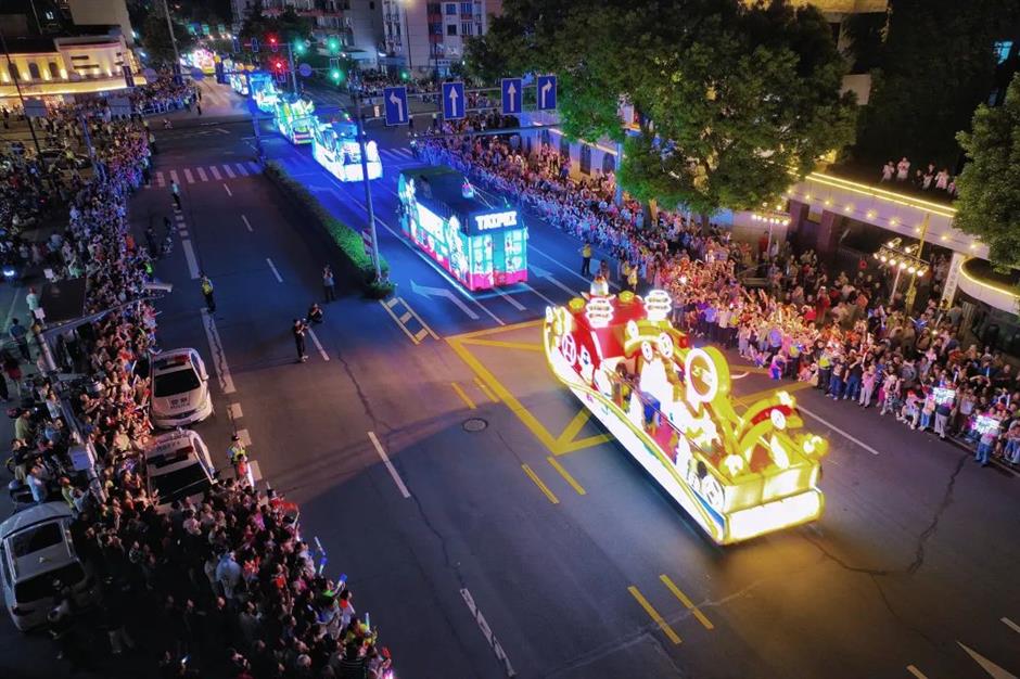 多圖直擊，2024年奉賢花車巡展暨東方美谷藝術節群文展演精彩來襲