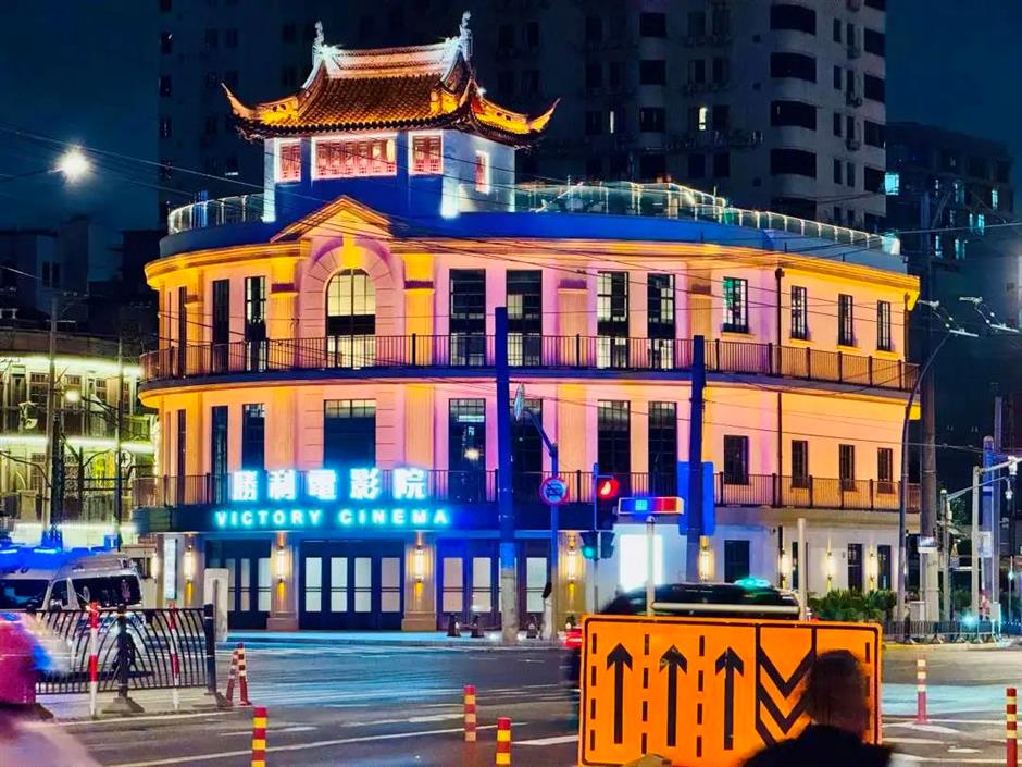 100个影视取景地、100个夜游点位、10+条特色旅游线路......这份潮玩攻略请收好→