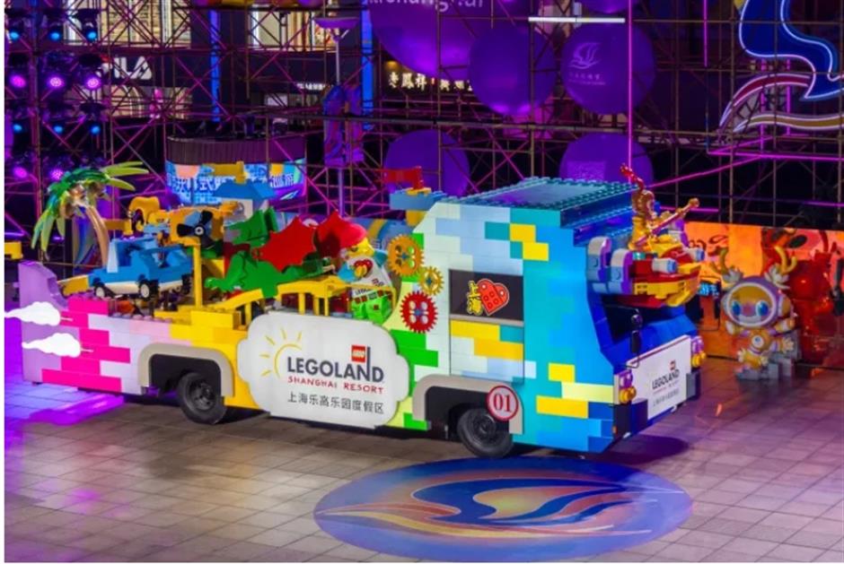 文旅IP巡展带动城市夜游高潮迭起,2024年上海旅游节花车评选结果揭晓