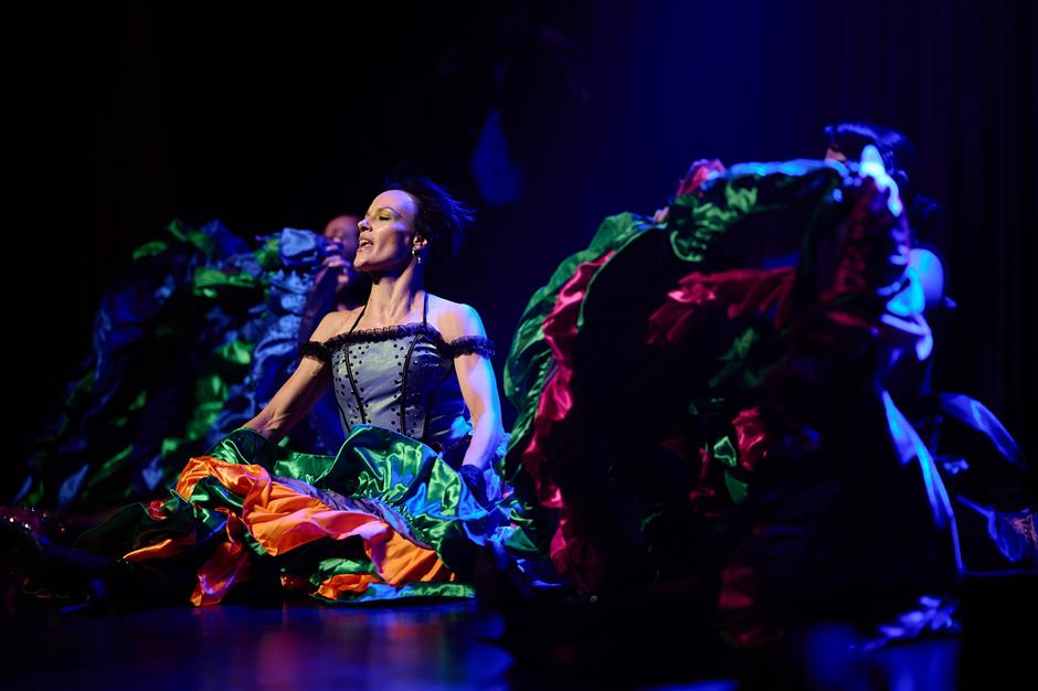 [Final Call] It's the LAST WEEK to See 'La Rouge' @ The Pearl - City ...