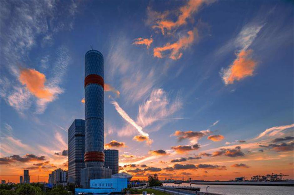 秋日滨江景观岸线,打卡点刷新啦~