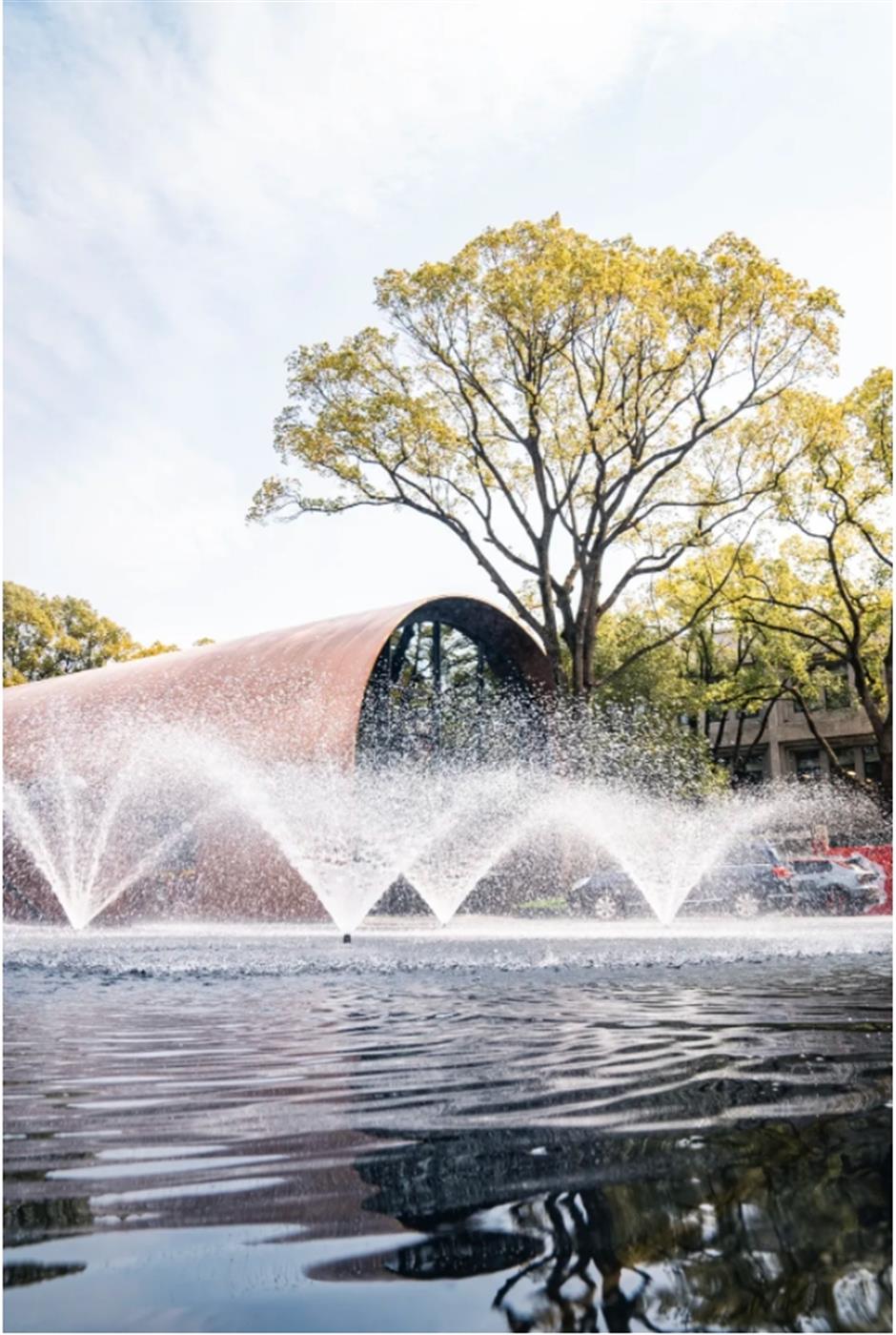 上海這個熱門地標,竟然種了10000朵玫瑰!