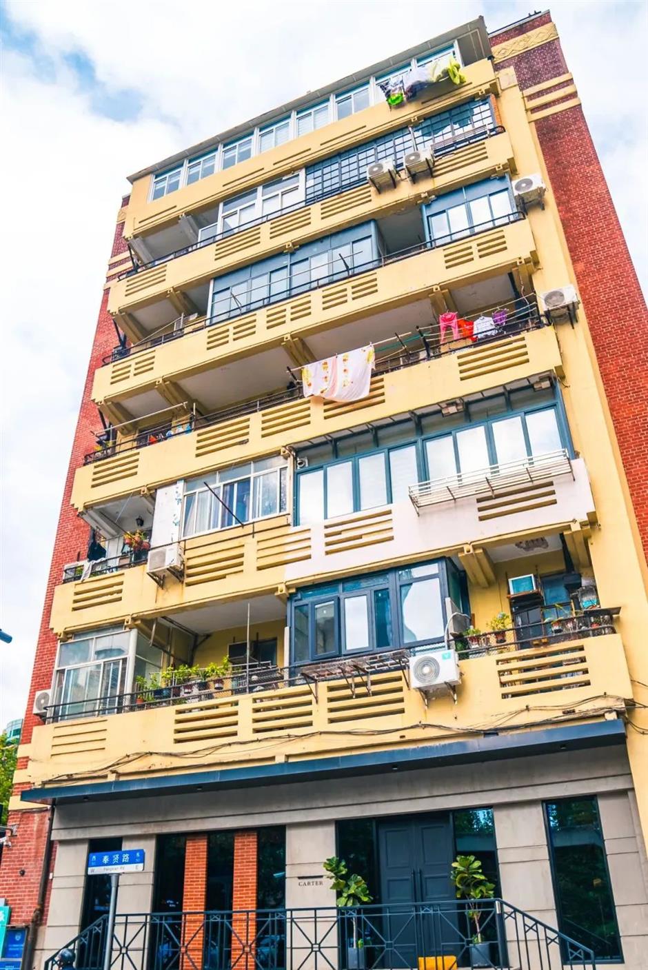 绝美秋色!逛逛这条松驰感满满的小马路