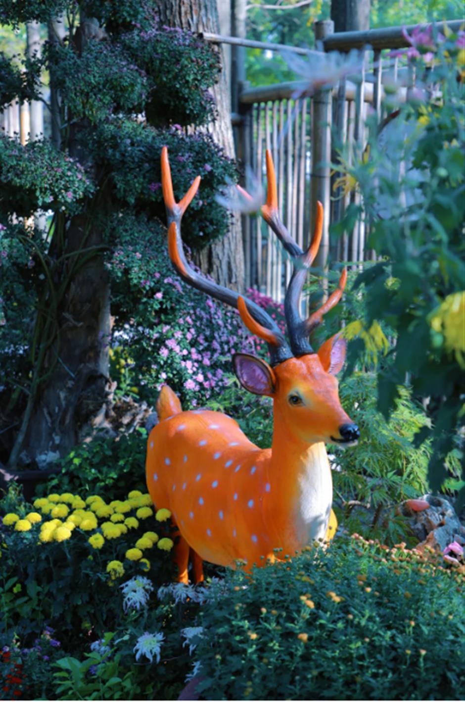 地铁旁的这座园林,藏不住了!