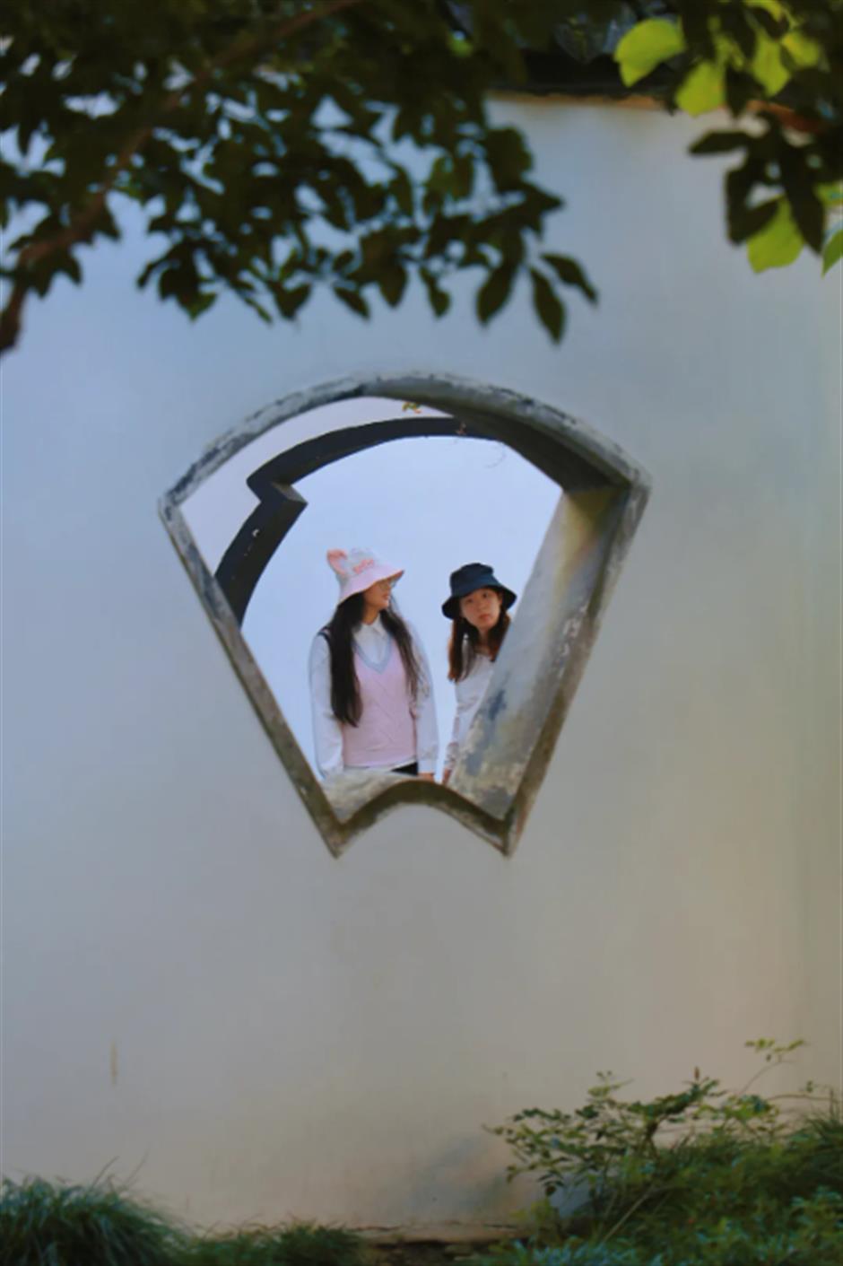 地铁旁的这座园林,藏不住了!