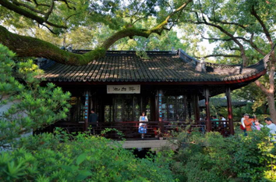 地铁旁的这座园林,藏不住了!