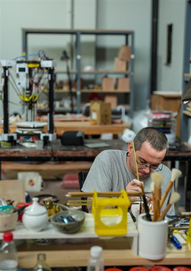 Jingdezhen: Deciphering the Modern Alchemy of Mud and Fire