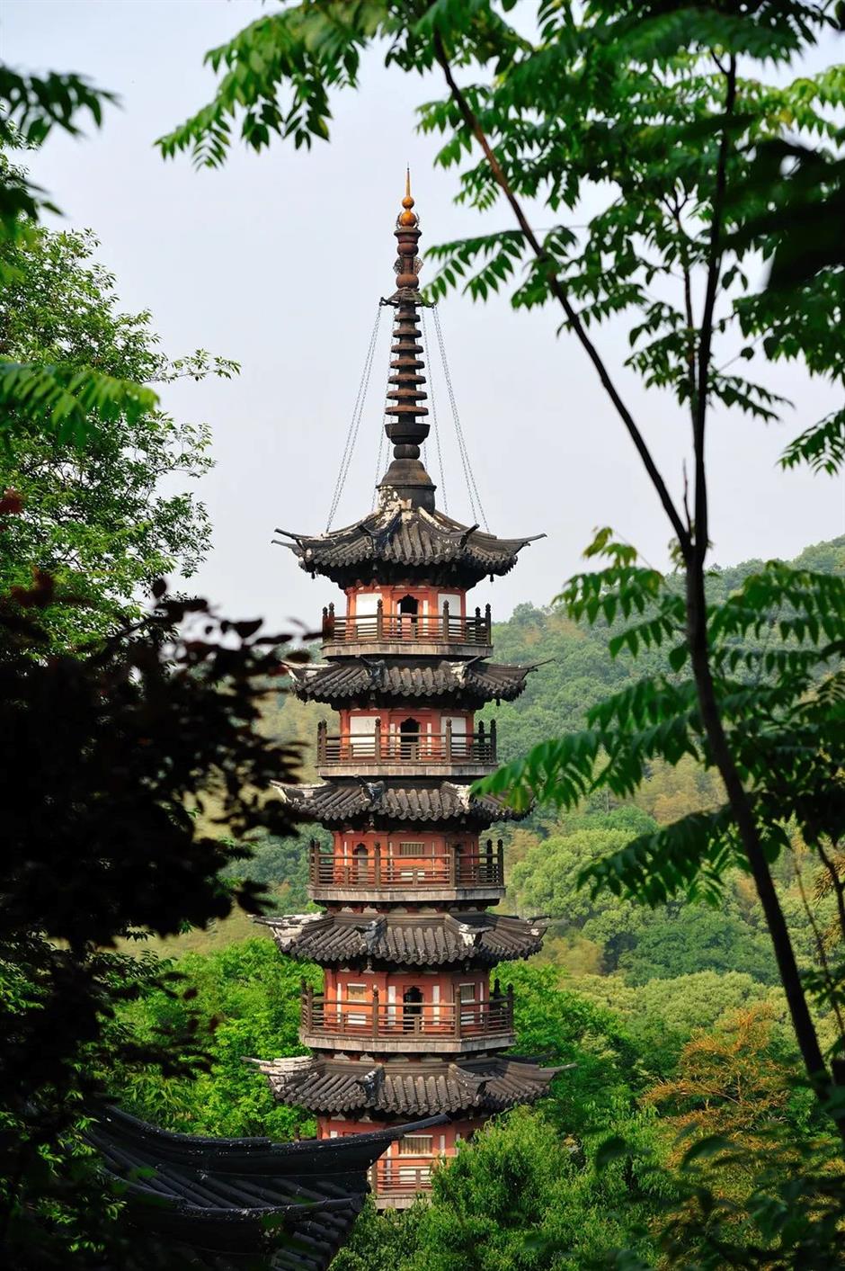 码住!这4条宝藏徒步路线太适合深秋了