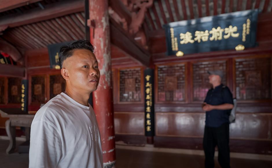 Walking Toward a Sustainable Future: Reconnecting Rural China and the Netherlands