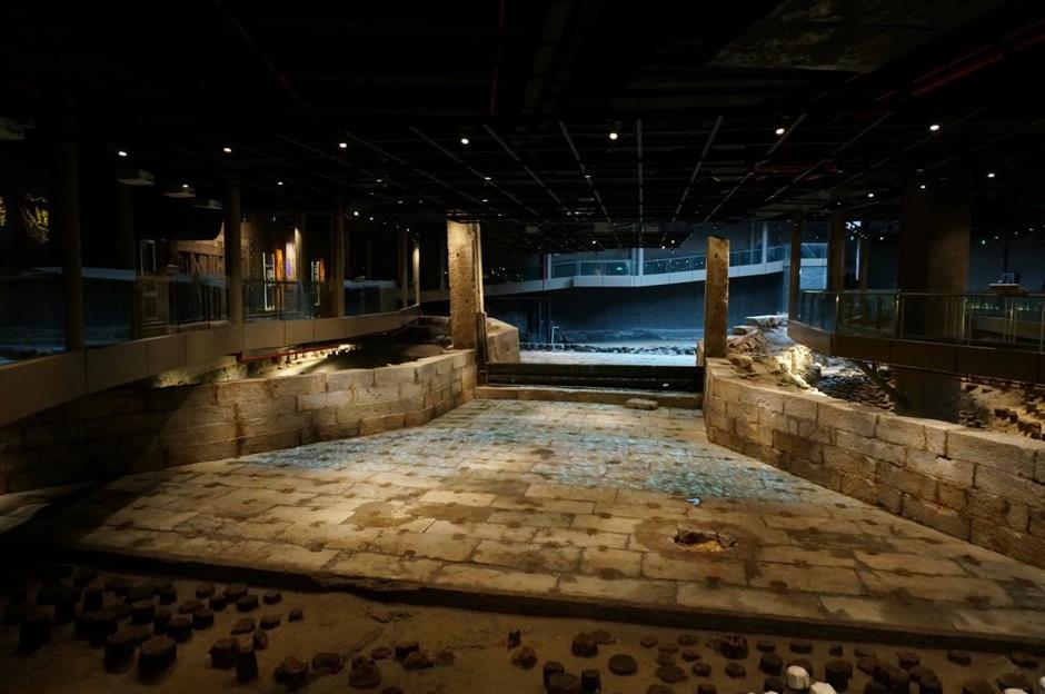 赏秋Citywalk线路已上线,立即解锁→