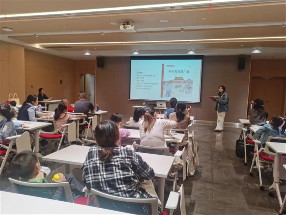 不到20塊錢的預算,竟然能在上海暢玩一整天!