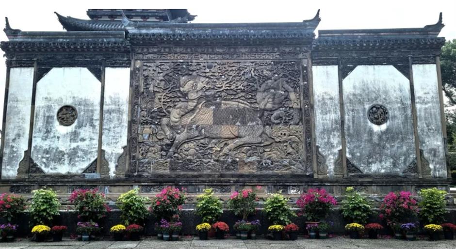 不到20塊錢的預算,竟然能在上海暢玩一整天!