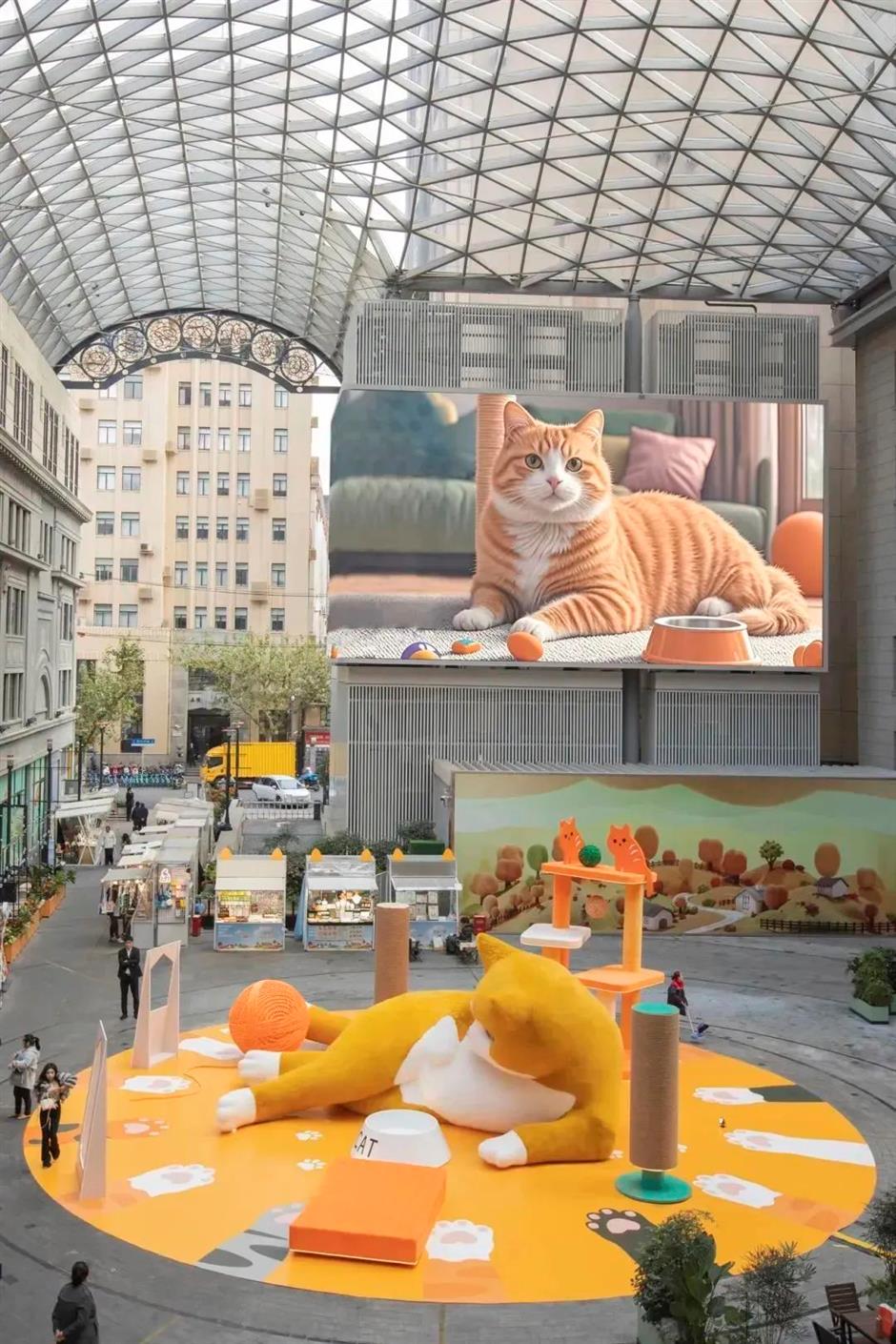 喵!年末的商场好热闹~