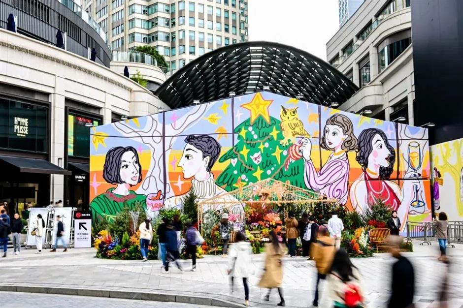 喵!年末的商场好热闹~