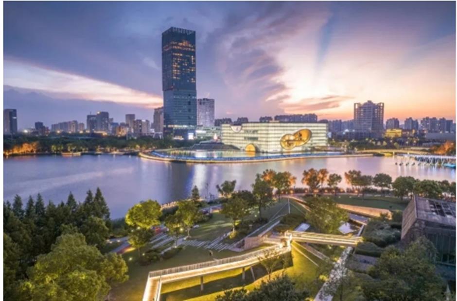 新年将至,最美湖畔剧场上新!