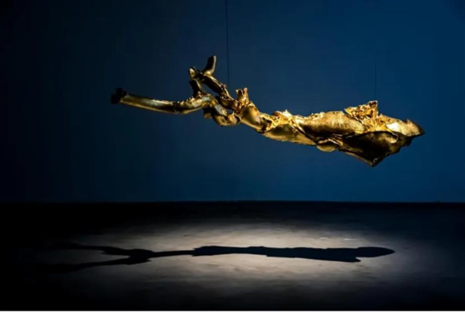 人生首次个展!看他靠