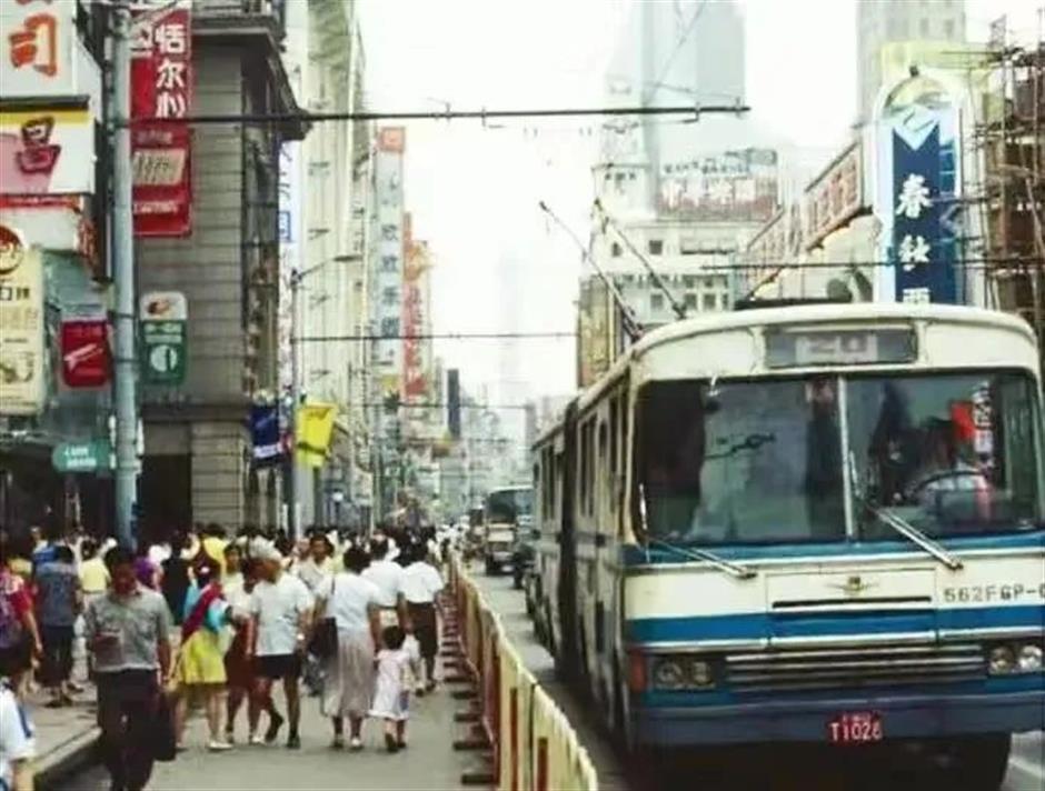 這些百年公交,藏著最city的上海玩法