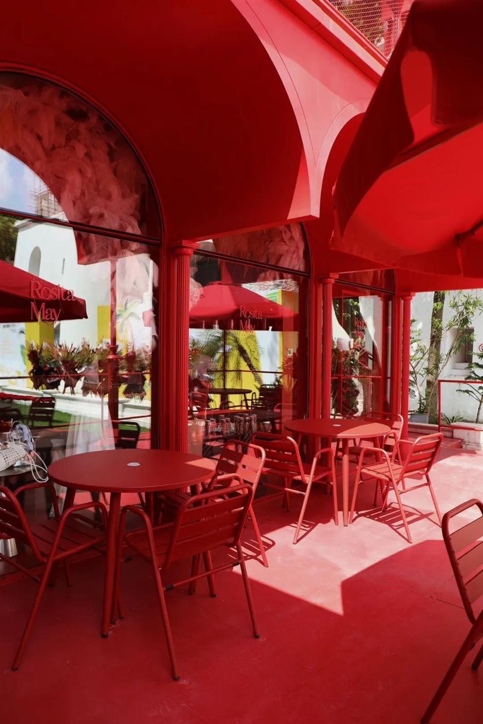 超出片!來打卡上海的絕美「紅」