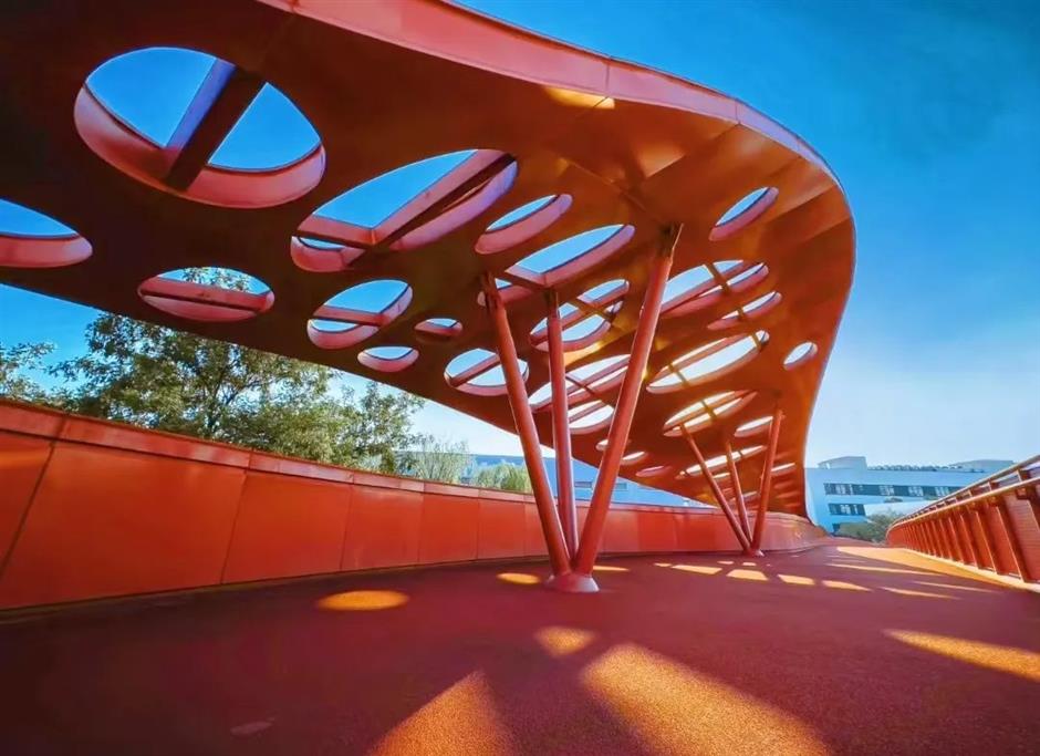 超出片!來打卡上海的絕美「紅」