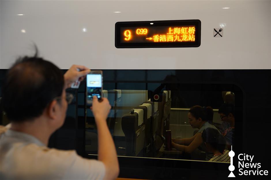 Shanghai-HK high-speed train: Riding the rails in style and fast