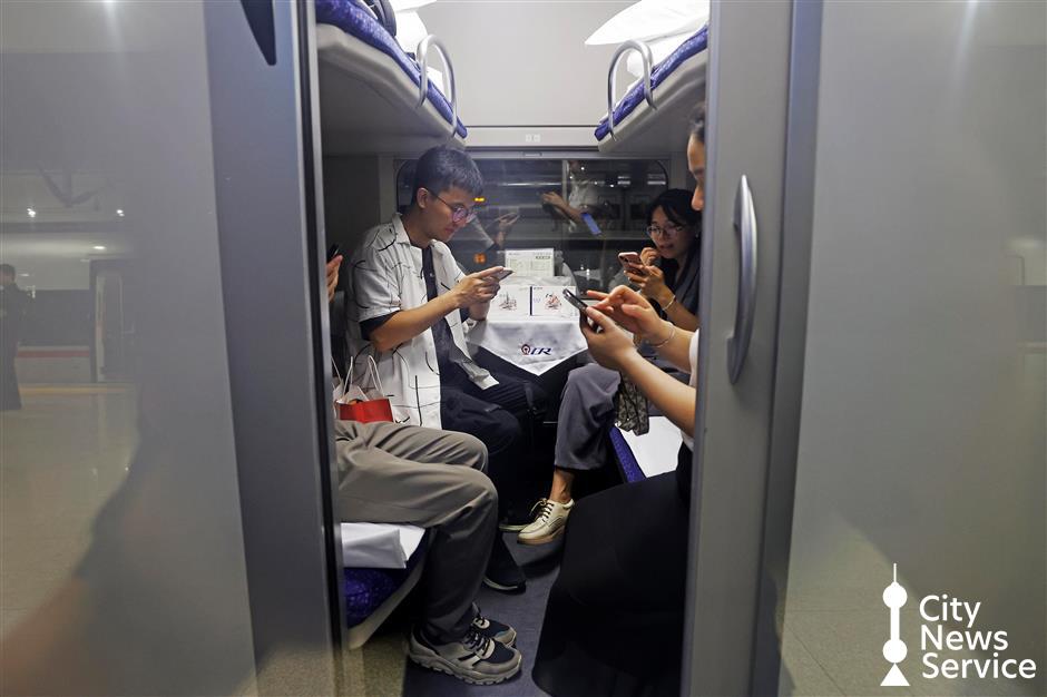 Shanghai-HK high-speed train: Riding the rails in style and fast