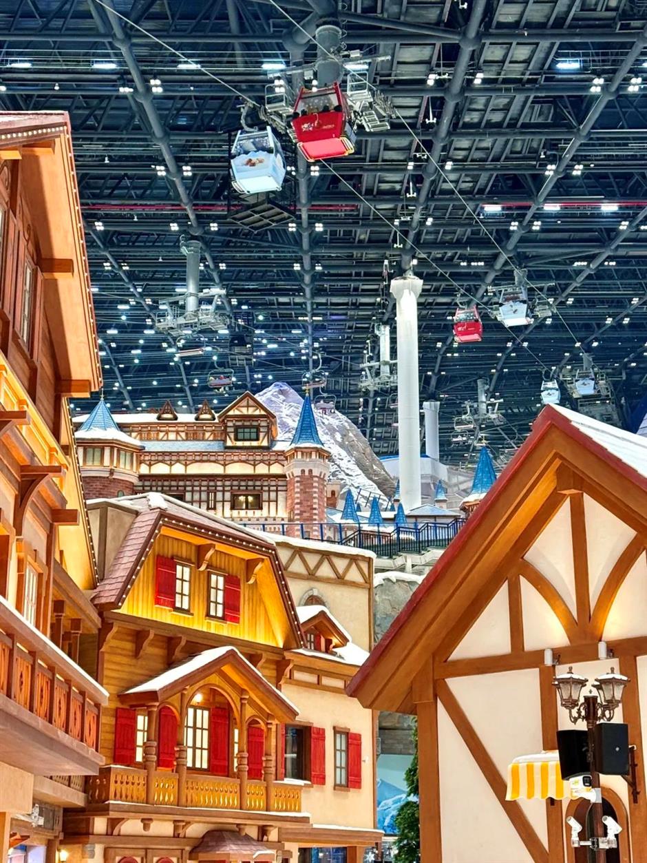 大降溫!上海的冰雪場也捲起來了