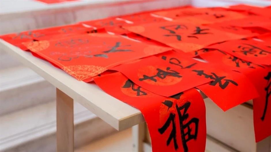 唱卡拉ok,拍全家福……在上海群艺馆寻找海上年俗温情