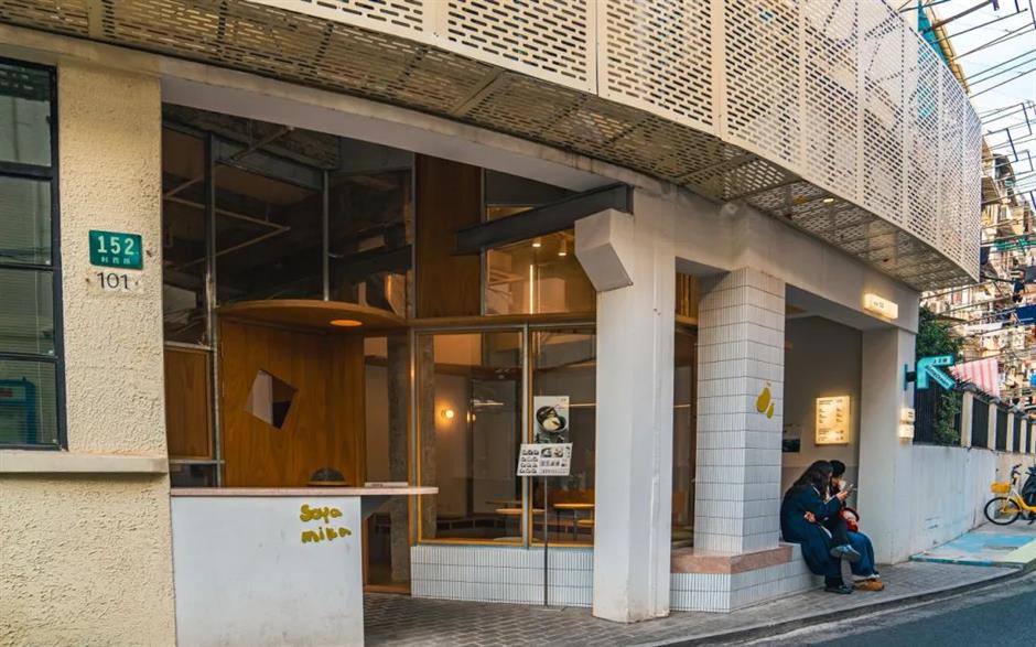 免费拍出电影感大片、超多网红小店!就在上海市中心这个街区→