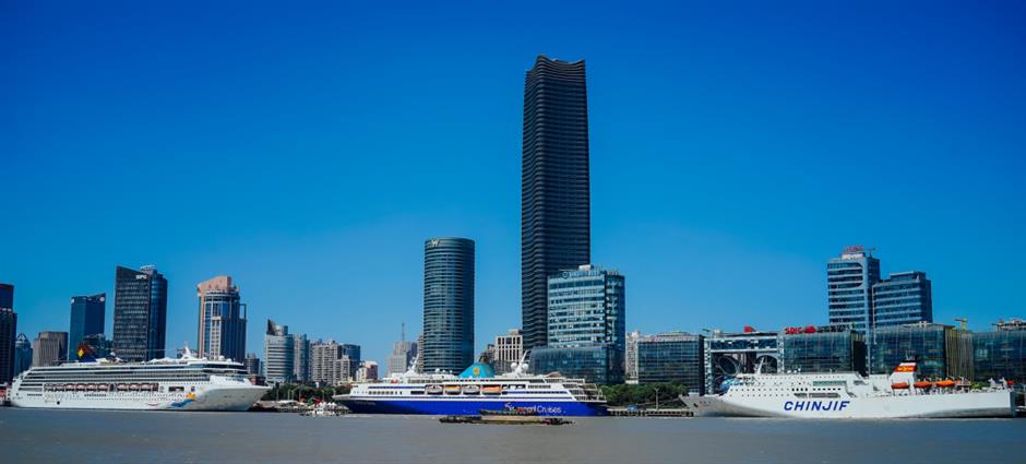 Explore the wonders of urban tourism in Shanghai at North Bund