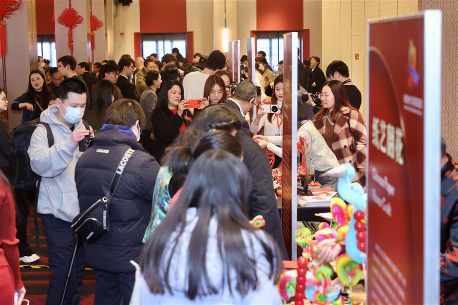 Lantern Festival celebrations a revelation for foreign guests